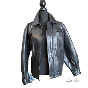 Vintage Timberland cowhide leather jacket.